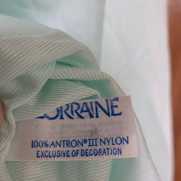 Vtg Lorraine Nightgown Large, Button Down Blue Floral Embroidered grannycore EUC - Picture 5 of 5